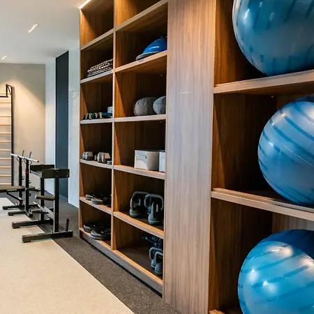 P R A T U M 45 Apartament