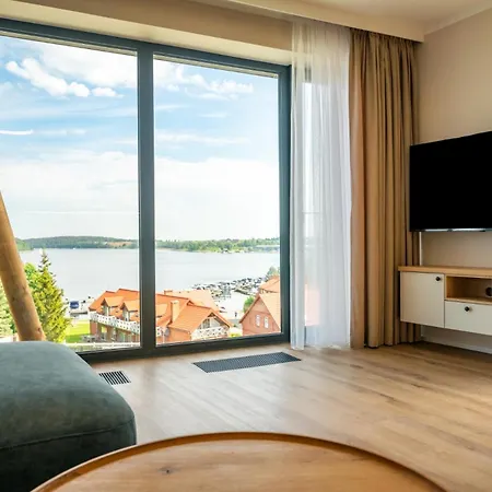 P R A T U M 45 Apartament