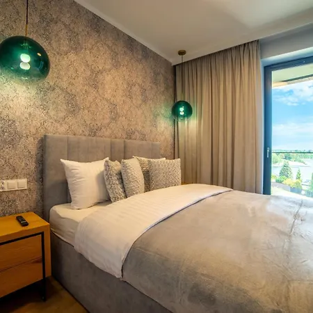 P R A T U M 45 Apartament