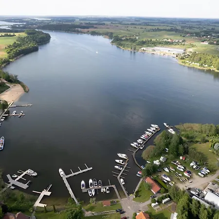 P R A T U M 45 Apartament